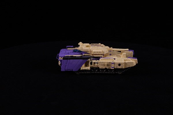 January Legends Series Official Photos   LG58 Clone Bots, LG59 Blitzwing, LG60 Overlord 071 (71 of 121)